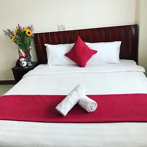 https://moonlight-hotel.nhatrangbesthotels.com