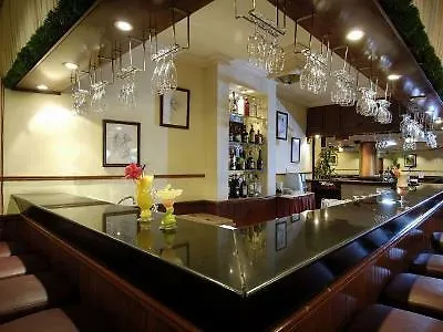 ****  Berjaya Beau Vallon Bay Resort & Casino סיישל
